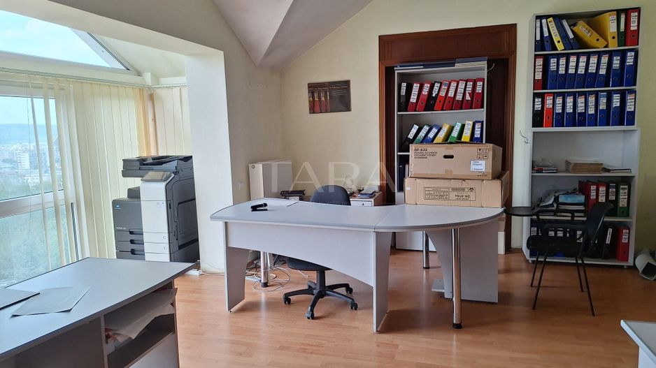 Apartament deosebit în vilă – 4 camere, Andrei Mureșanu / Buna Ziua - Poză 7