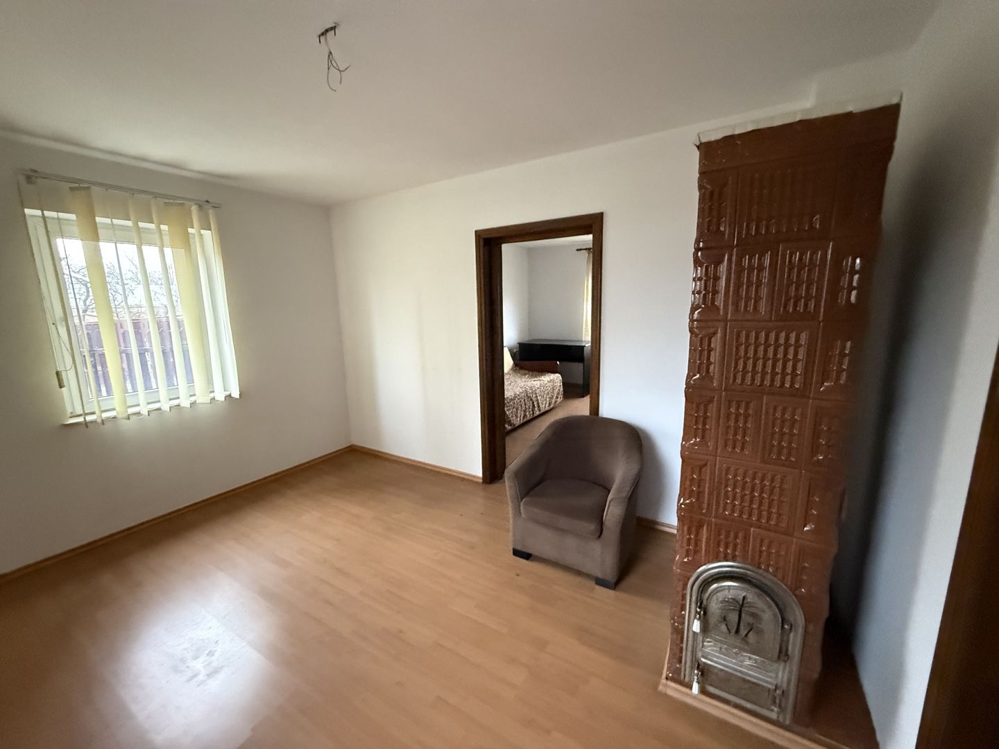 Casă de vânzare | Dornești | Zonă centrală - Poză 3