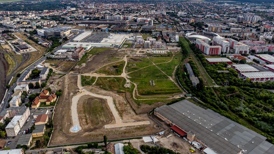 Oportunitate Teren pentru casă in zona Aurel Vlaicu - Poză 1