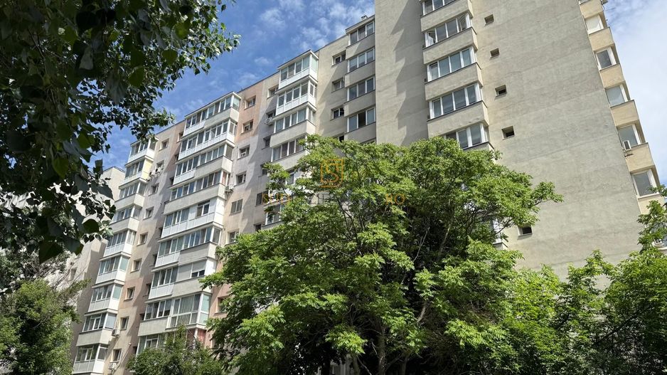 Apartament 3 camere decomandat de vanzare, 1 Decembrie, Sector 3 - Poză 1