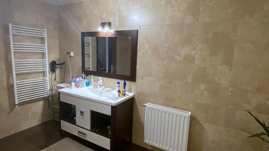 Spațiu. Construcție solidă. Confort real. - Poză 14