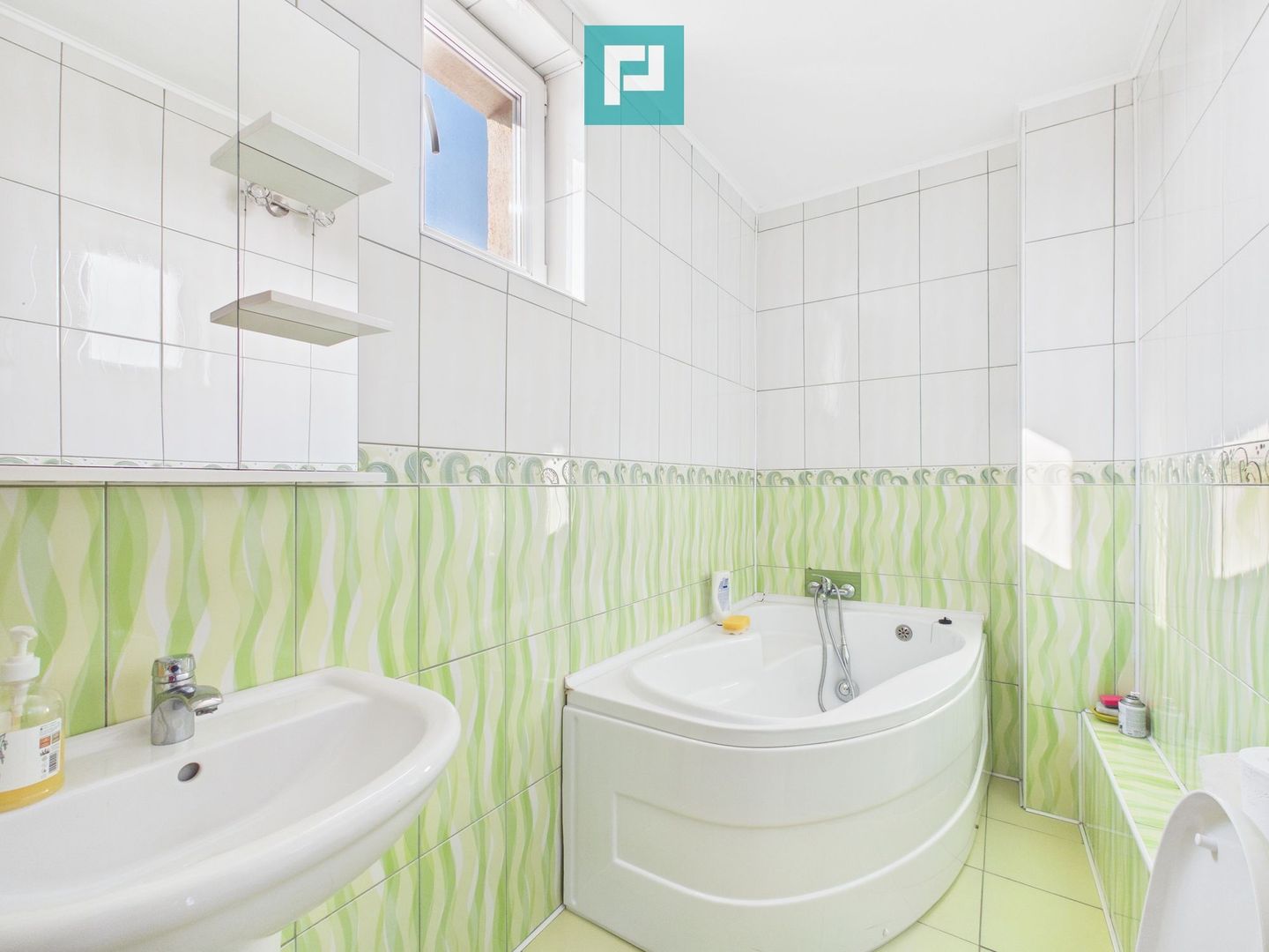 Casă individuală 8 camere - Dudeștii Noi - Poză 7