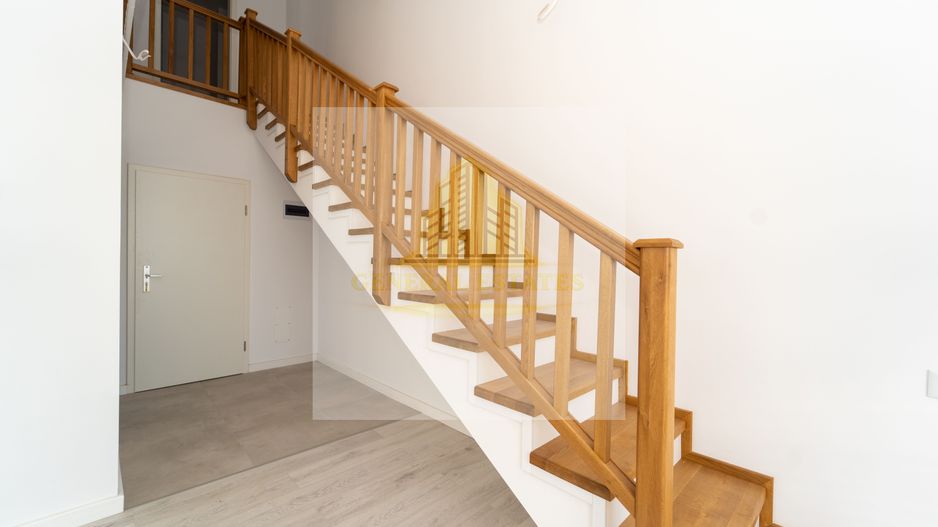 Penthouse cu 3 camere - Poză 3