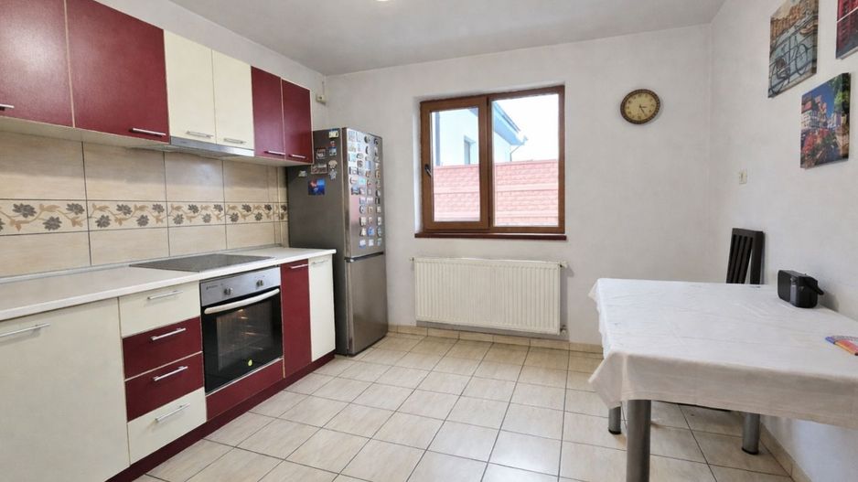 Casă cu 5 camere de vânzare in Lumina Constanta - Poză 6