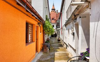 Garsonieră în Centrul Istoric Brașov Schei - Poză 8