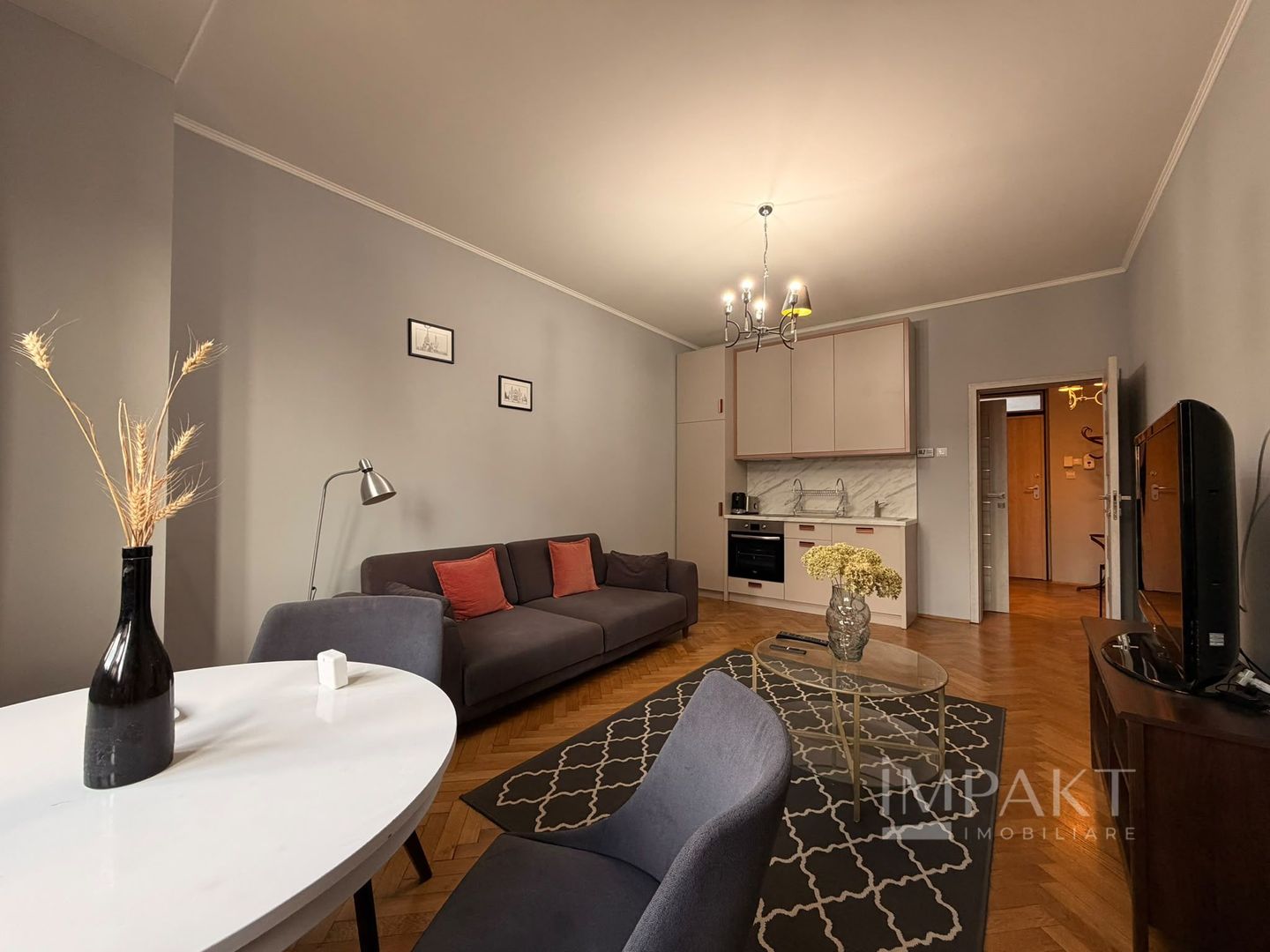Apartament 3 camere, LUX, ultracentral - Poză 1