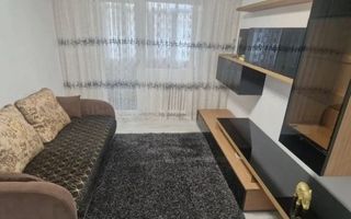 Inchiriez apartament 3 camere - Poză 1