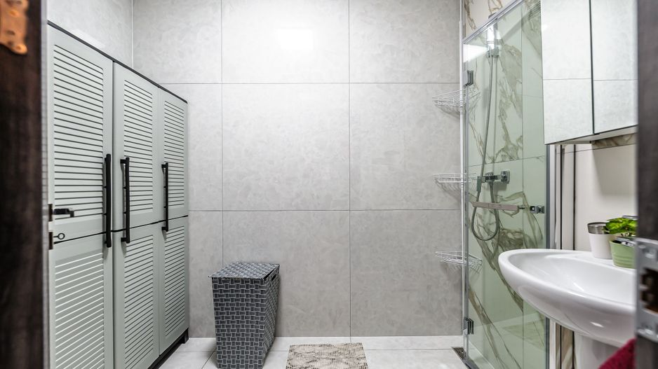 Apartament ultracentral în bloc nou, 2 camere cu terasa proprie - Poză 6