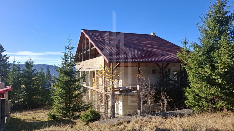 Pensiune de vânzare în Păltiniș – oportunitate de investiție - Poză 4