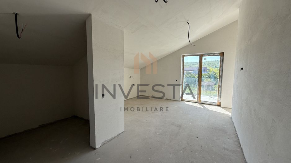 Duplex cu teren de 250 mp zona Baza Sportiva Gheorgheni. - Poză 5