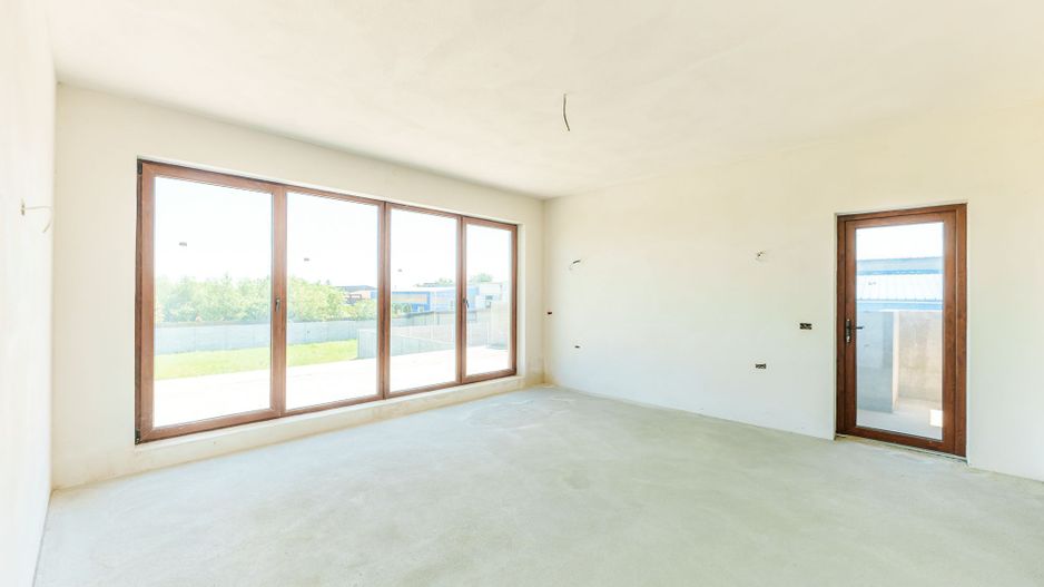 Vilă cu arhitectură modernă în Săcălaz - Poză 16