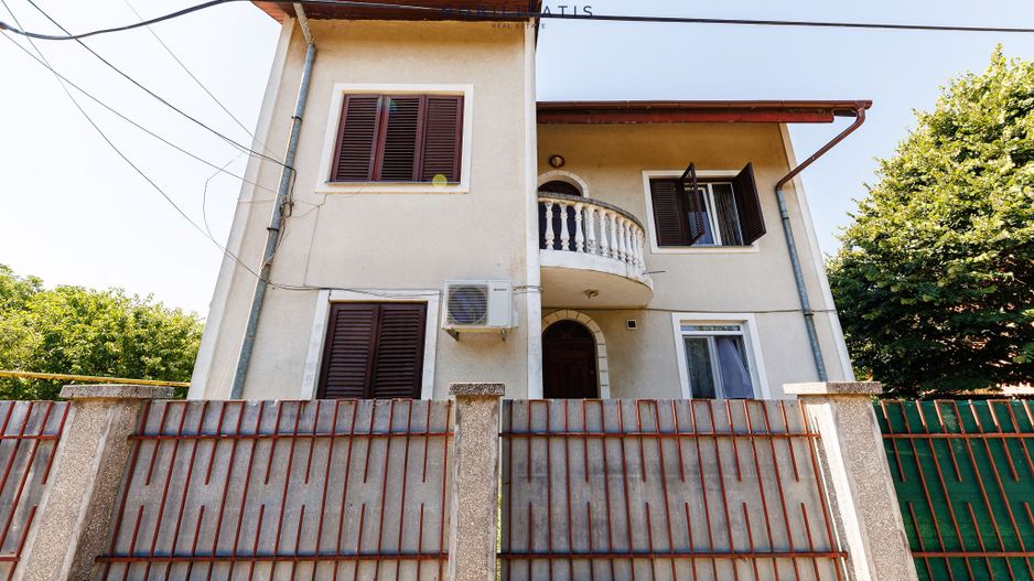 Vânzare casă individuală cu potențial extraordinar în Dumbrăvița - Poză 31