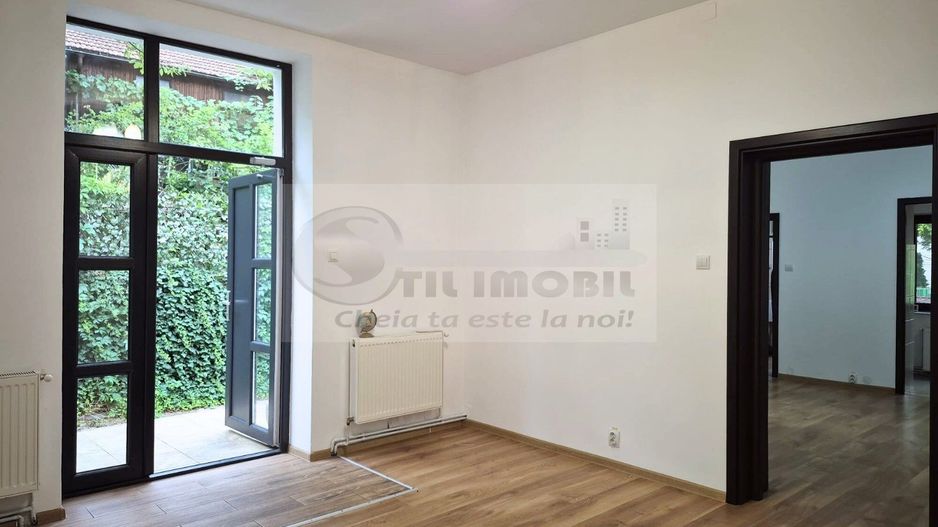 Casa zona centrala - 1200 euro - Poză 3