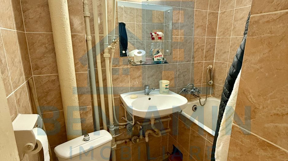 2 camere - etaj 1 - investitie - zona excelenta - Cinema Patria - Poză 6