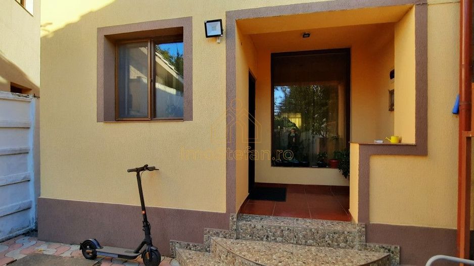 Coiciu | Vila cu toate facilitățile necesare și localizare excelentă! - Poză 10