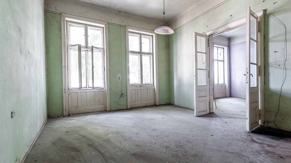 De vanzare Etaj de casă– 201 mp utili, Arad-Ultracentral - Poză 2