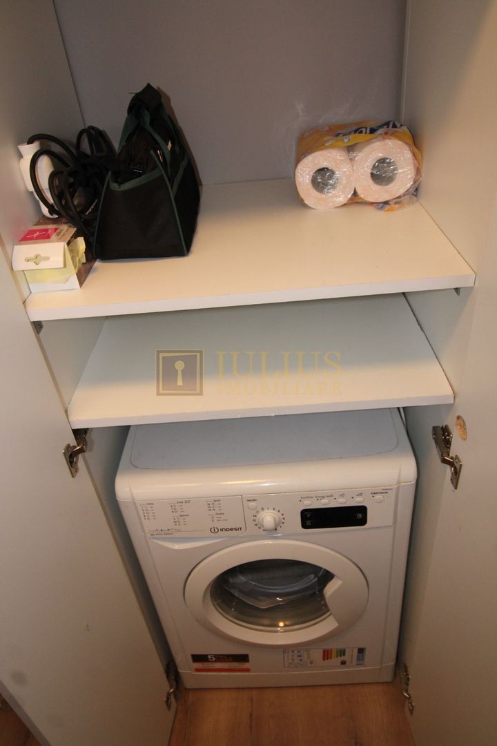 Ideal pentru doctori, asistente, vizavi de spitalul judetean, centrala proprie - Poză 7