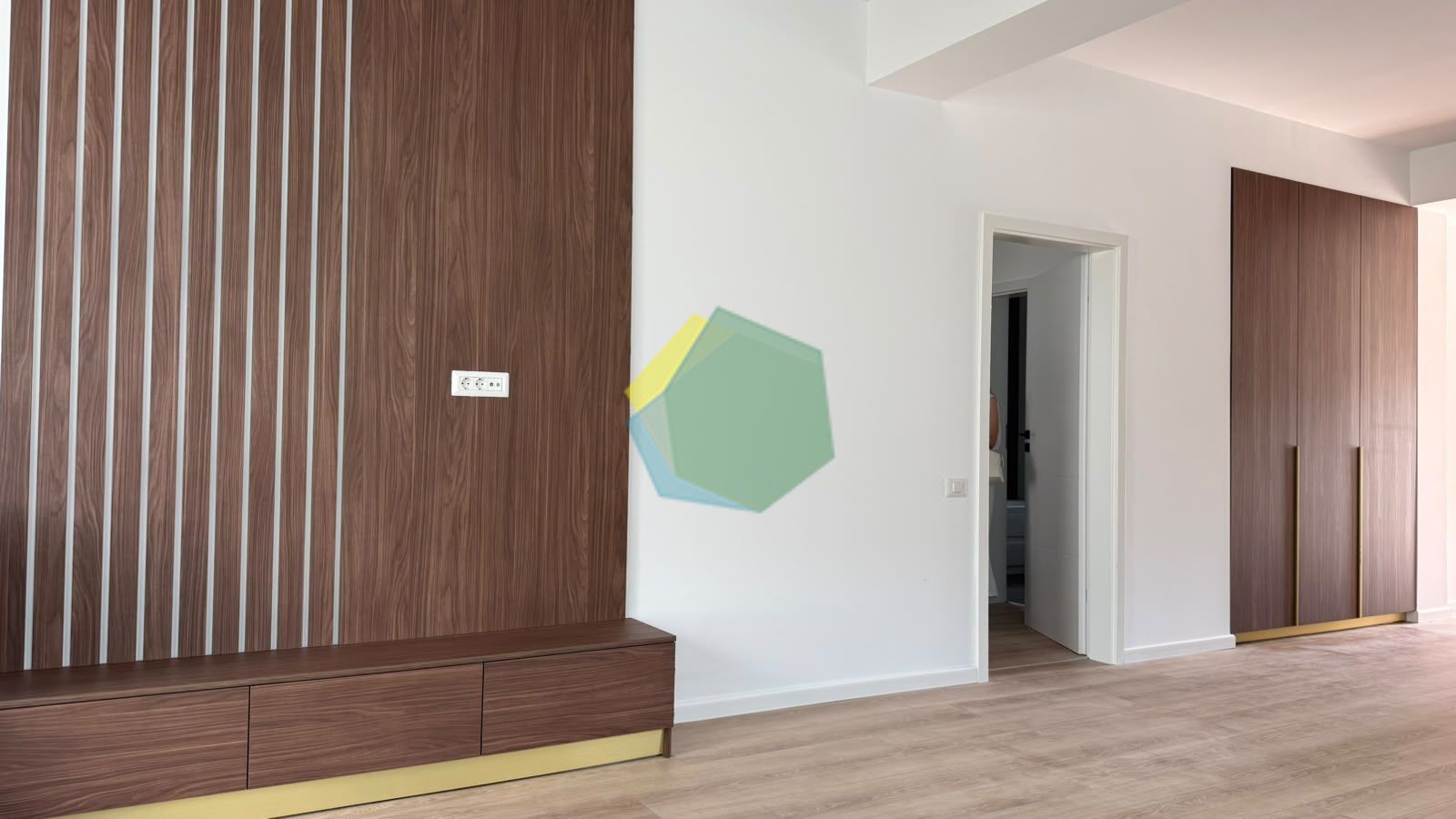 Casă Elegantă cu Curte Privată | 4 Camere | Prima Inchirere | Tunari - Poză 11