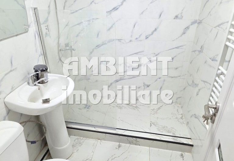 GARSONIERĂ nou RENOVATĂ, etaj 4, zona FILATURII; - Poză 4