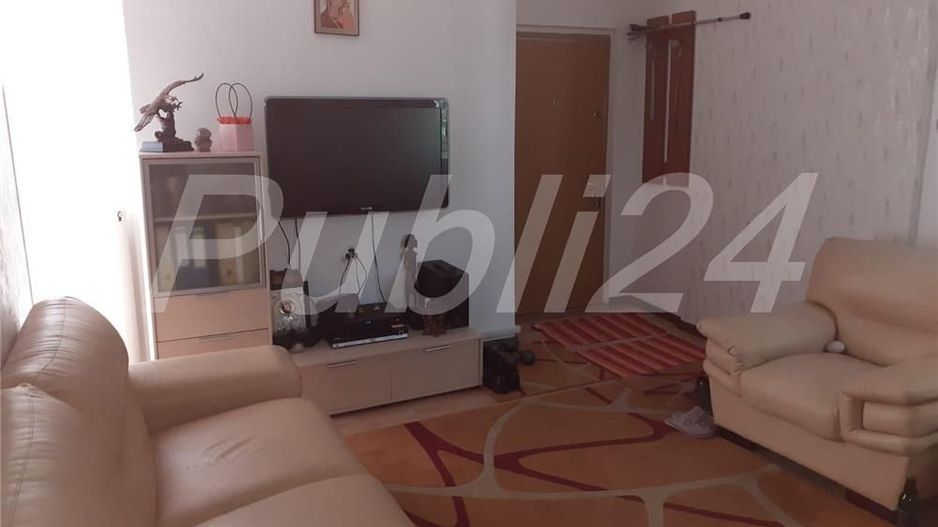 De vanzare Apartament 2 camere Universitate sect 1 - Poză 3