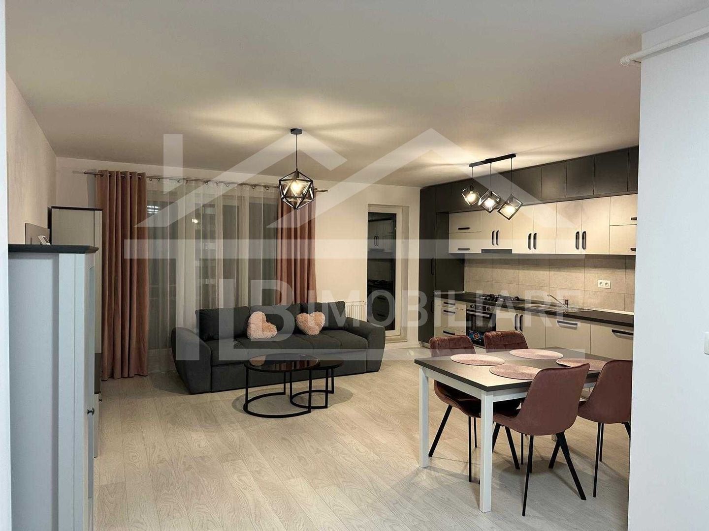 Apartament cu 2 camere, 66mp, Zona Maurer Residence - Poză 1