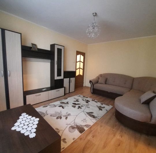 Apartament 2 camere, Nord, renovat recent, zona linistita, fara trafic - Poză 1