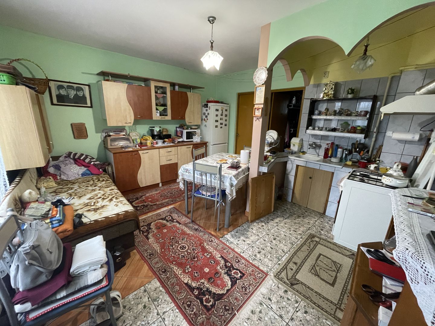 Casă cu etaj, Livezeni - Poză 10