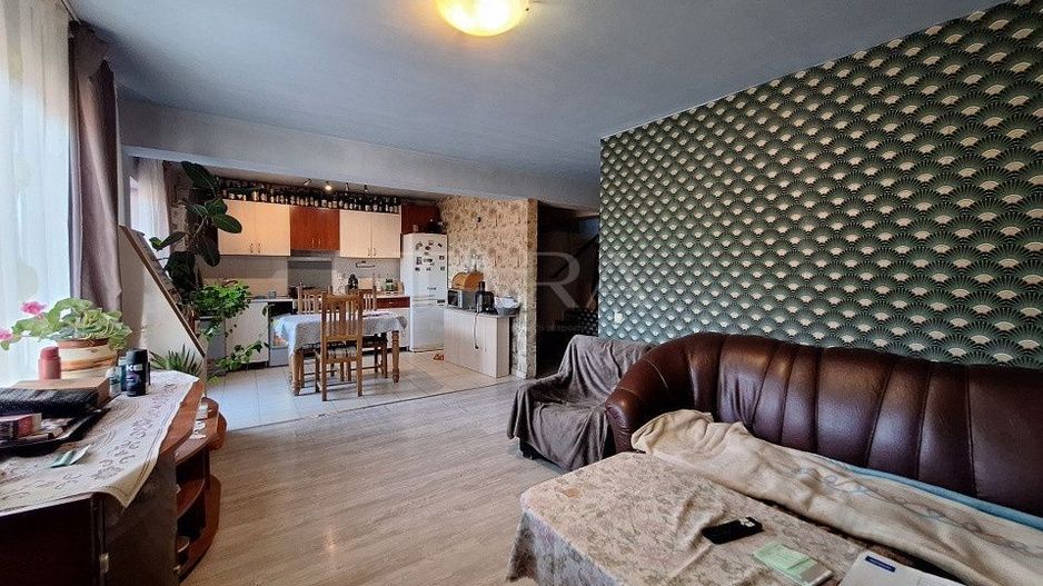 Apartament cu 5 camere pe două niveluri, aproape de Cluj! - Poză 1