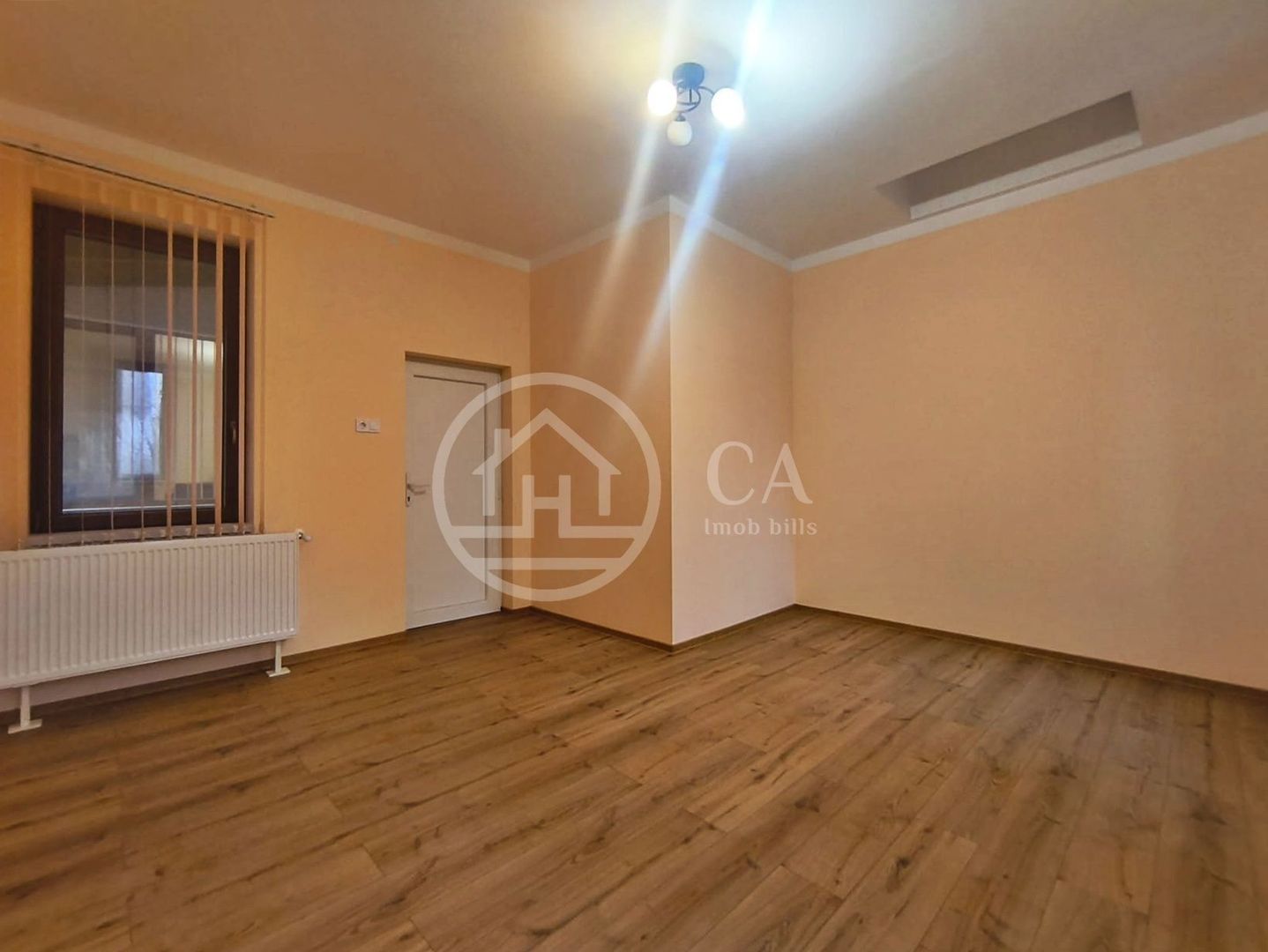 Spațiu comercial de închiriat în zonă Ultracentrala, Oradea - Poză 1