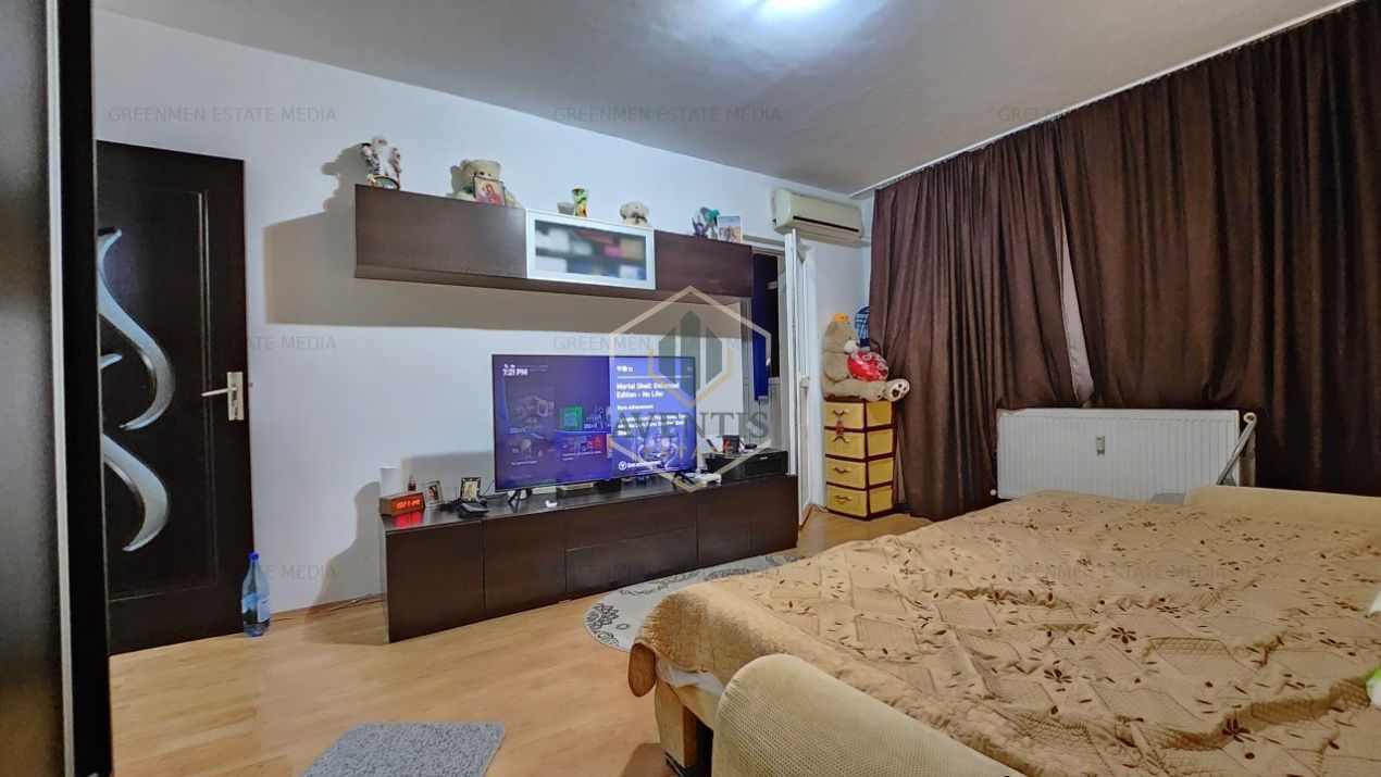 Garsoniera decomandata, bloc din 1982 reabilitat termic, Piata Muncii Baba Novac - Poză 3