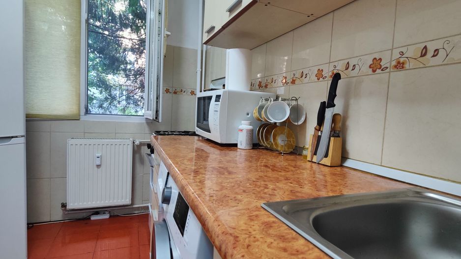 Apartament 3 camere de vânzare Drumul Taberei - Poză 8