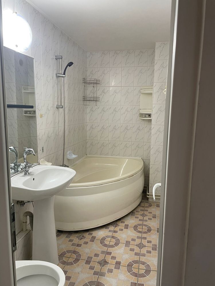 Apartament 4 camere zona mall vitan- nerva traian - Poză 6