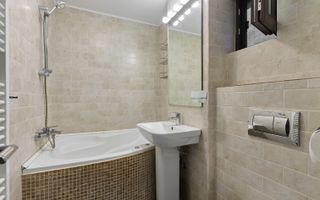 Apartament 3 camere Pitești, zonă Ultracentrala- etaj intermediar - Poză 10