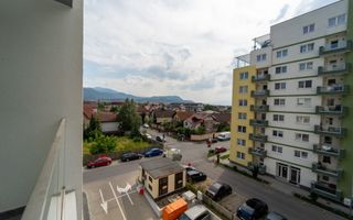 Apartament de închiriat cu 2 camere în Tractorul, Brașov - Poză 15