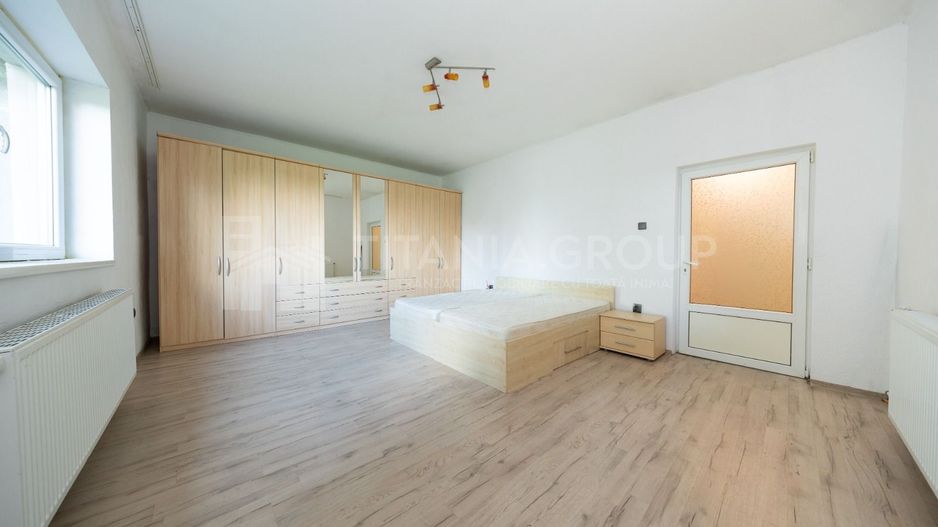 Casă cu teren 2.200 mp și deschidere la DN13 | Zonă mixtă | Brașov, Stupini - Poză 11
