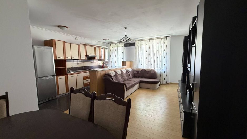 Apartament cu 2 camere, parcare inclusă, zona centrală Florești. - Poză 4