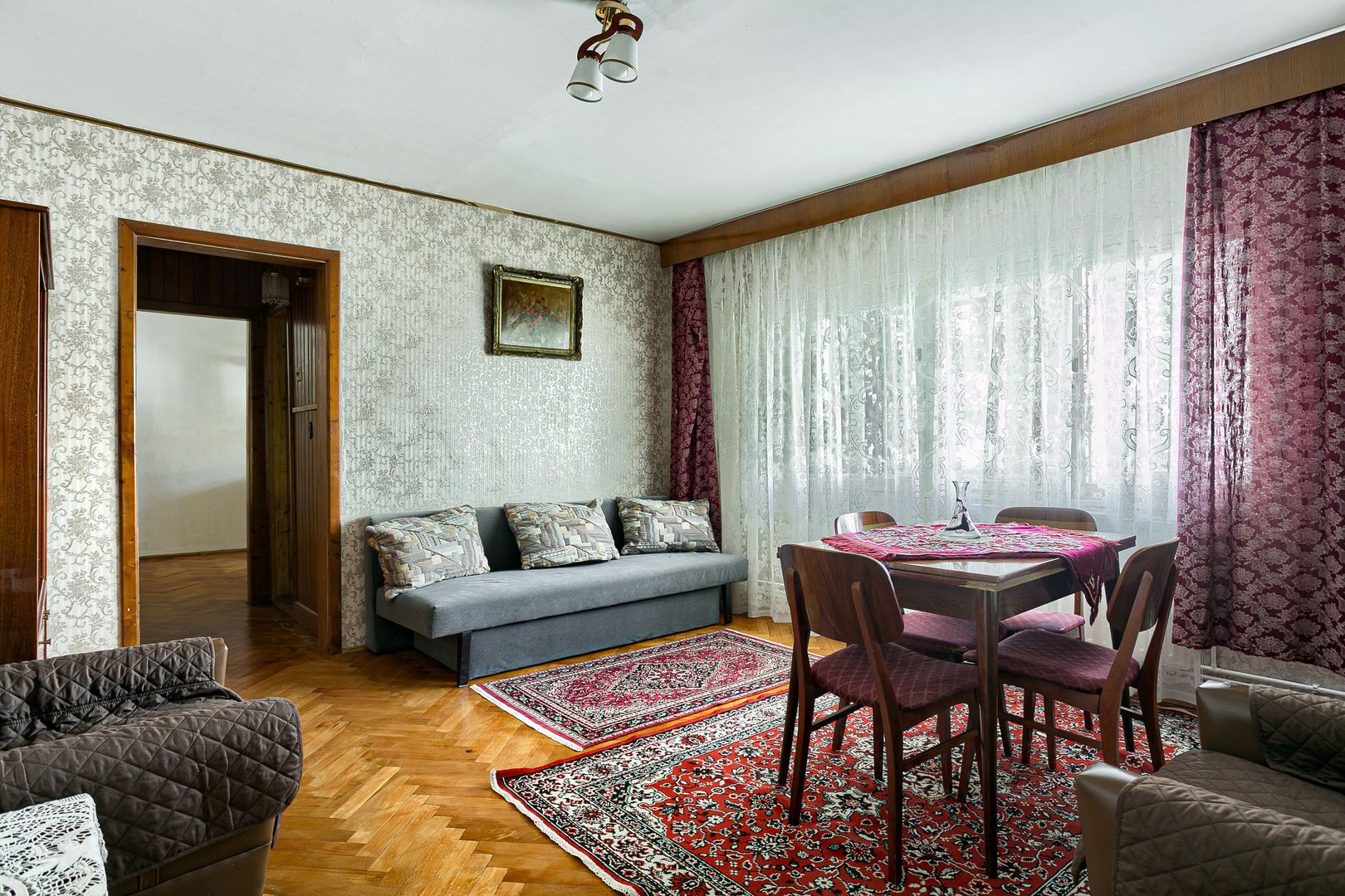 VANDUT Apartament cu 2 camere, etaj 1 in Micalaca zona Voinicilor - Poză 2