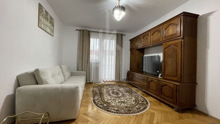 Apartament cu 3 camere de închiriat - Bulevardul Mihai Viteazu - Poză 2