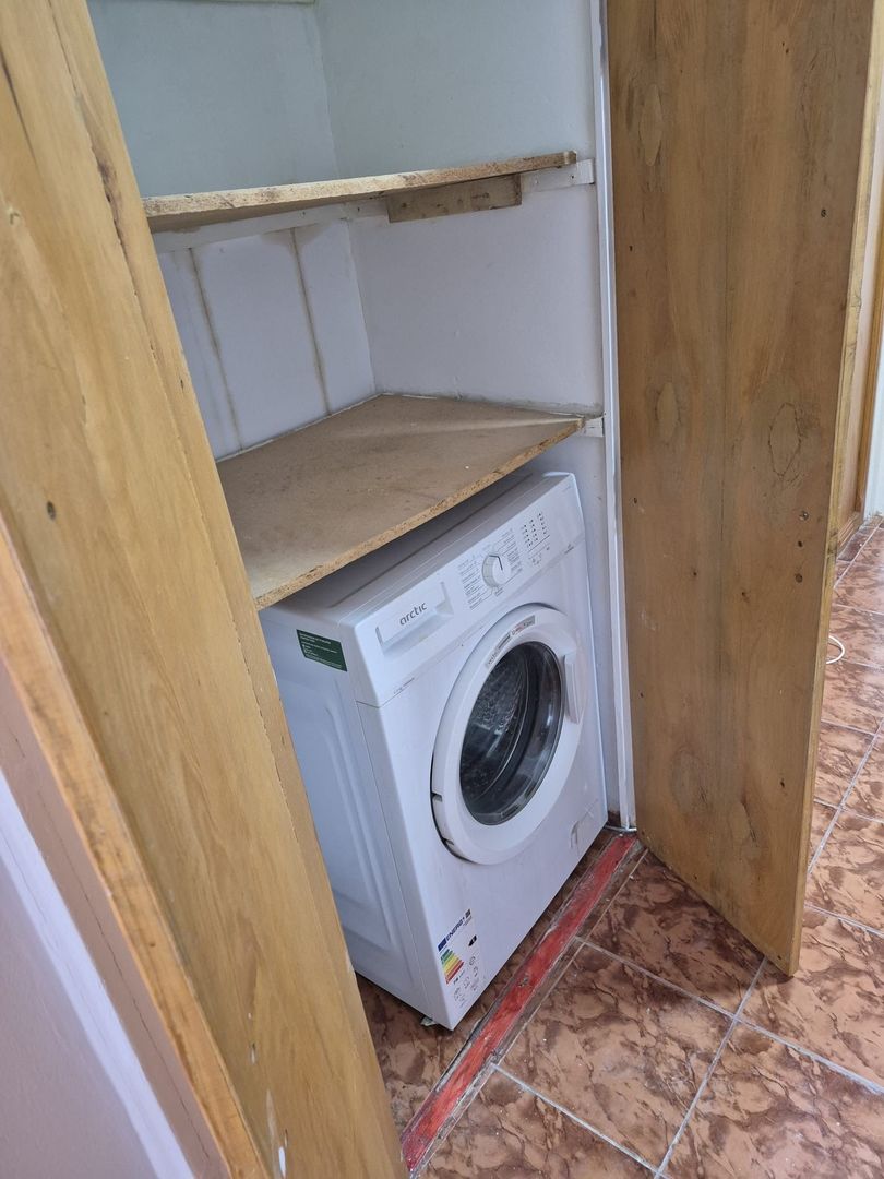 Militari – Piata Veteranilor, 2 camere decomandate, Centrala proprie, Metrou - Poză 9