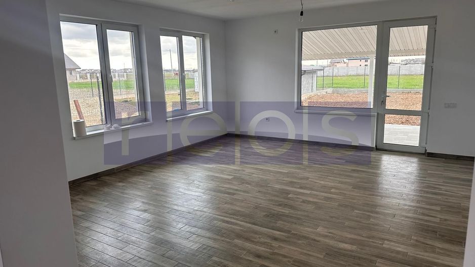 CASA DE VANZARE I CREVEDIA DARZA I 3 CAMERE - Poză 5