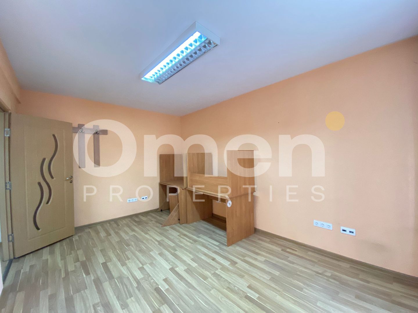 Apartament cu 2 camere, la etaj intermediar, situat Ultracentral - Poză 1