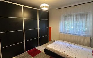 Apartament decomandat, cu 4 camere - str. Hărmanului - Poză 6