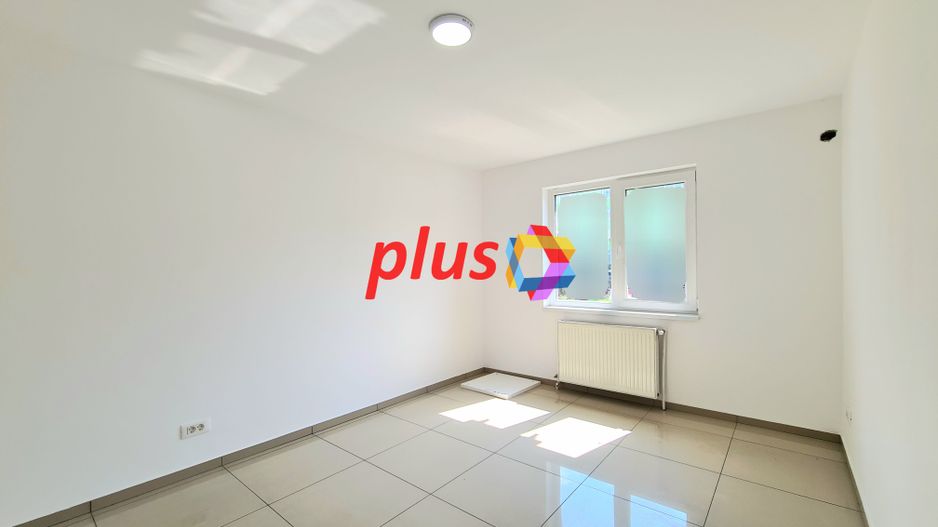 Spatiu comercial cu vad de închiriat Brasov - 106 mp  # plus-imo.ro - Poză 4