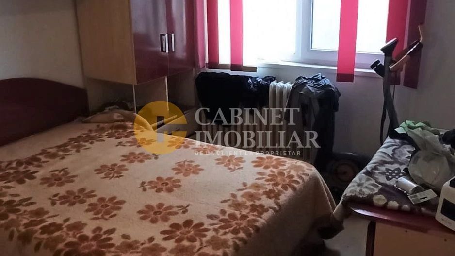 Apartament 3 camere, etaj intermediar, zona Mircea Cel Batran - Poză 2