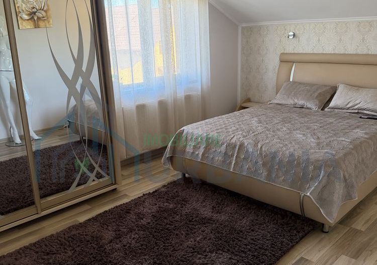 Vilă Single Horpaz – Construcție 2010, 4 camere, 185 mp utili, teren 600 mp - Poză 7