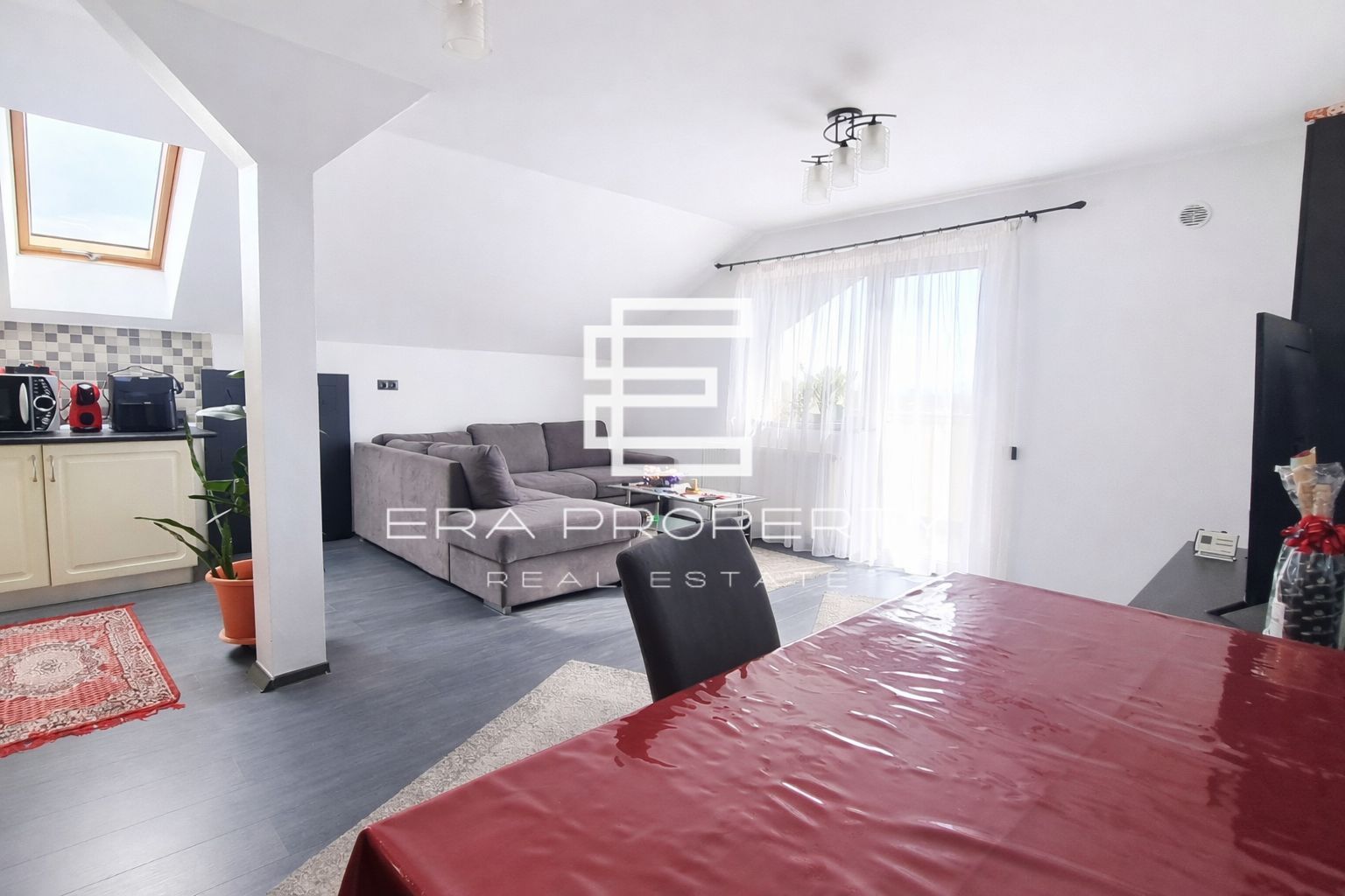 Apartament 3 camere decomandat | 72 mp | vedere munți | 2 parcări | Selimbar - Poză 9