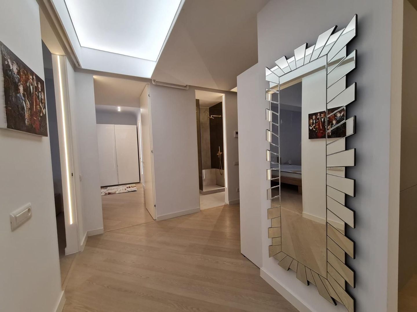 De inchiriat - Ap. 3 camere in Cortina North - Poză 10