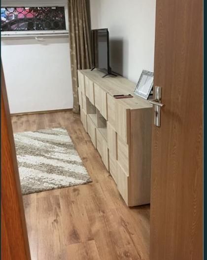 Vanzare Garsoniera demisol, 13 Septembrie, Sector 5 - Poză 3