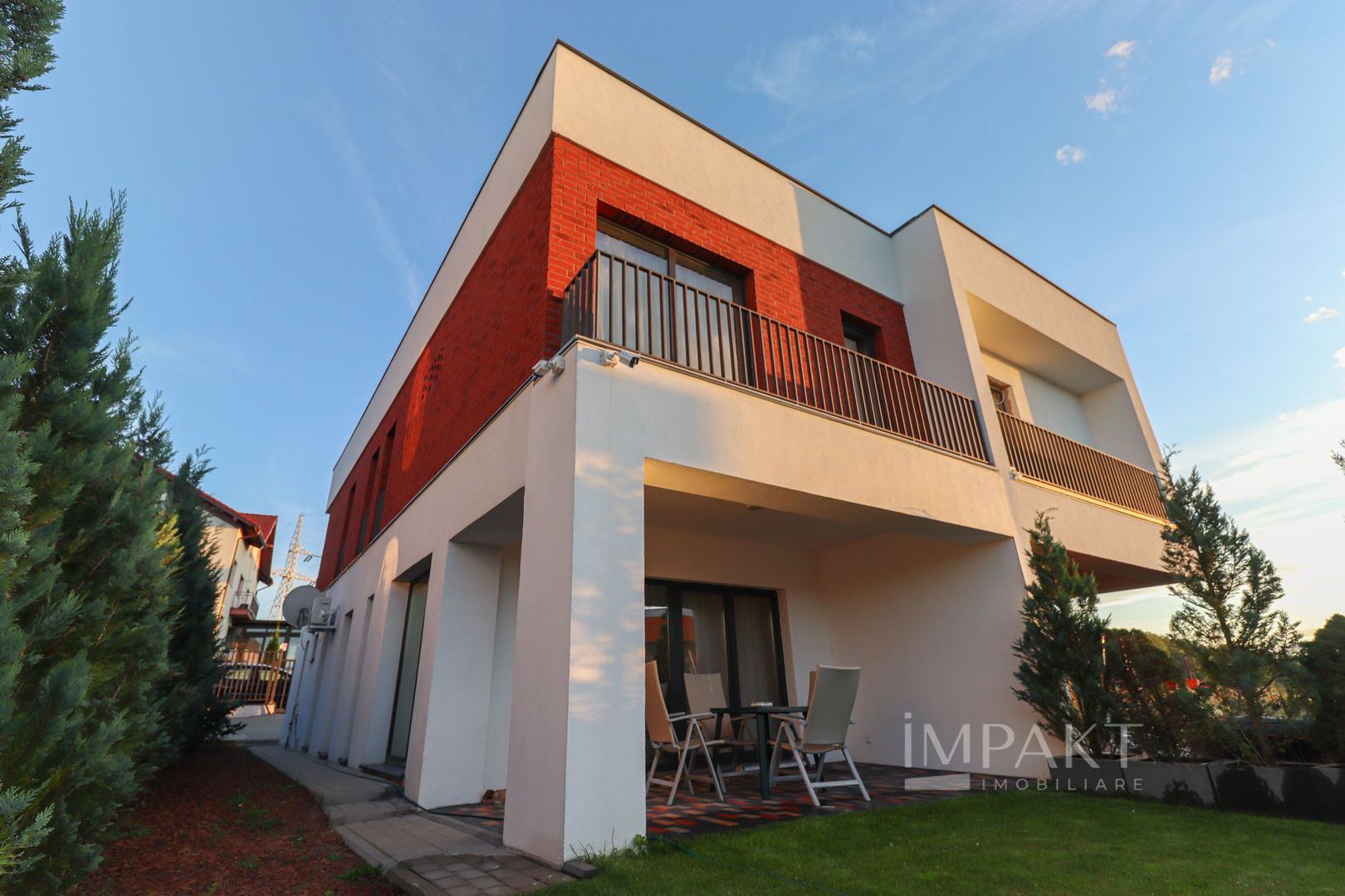 Duplex de inchiriat Europa | 4 camere, terasa 50 mp + 2 locuri parcare - Poză 1