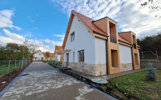 0% COMISION 3 Case individuale,  199 mp utili,  teren 533 mp, sat Gheorgheni - Poză 6